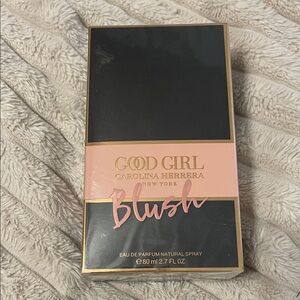 Carolina Herrera Good Girl Blush Eau de Parfum - Black and Pink Packaging